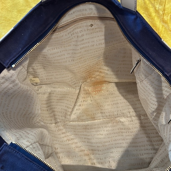 Kate Spade New York Extra Large Canvas & Leather Travel/ Diaper/Weekend Bag VGUC - Picture 14 of 14